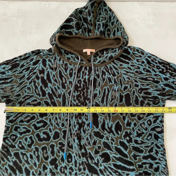 Lisa Todd Women's Blue Long Sleeve Animal-Print Hoodie Sweater Size L - Picture 6 of 10
